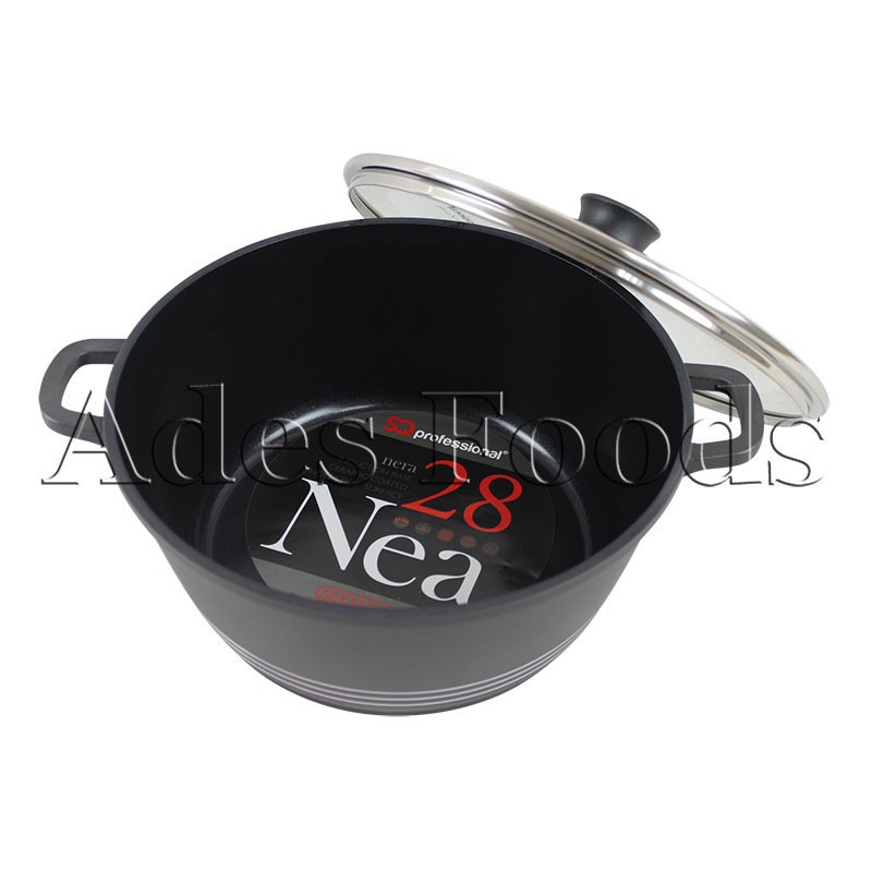 https://www.adesfoods.co.uk/media/catalog/product/cache/4/image/1800x/040ec09b1e35df139433887a97daa66f/d/i/die-cast-black-open-28cm.jpg